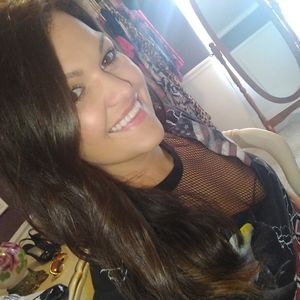 Meet your Posher, Becca